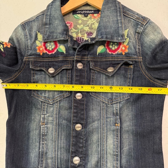 Driftwood Maryah Floral Embroidered Boho Jean Jacket Medium - Picture 7 of 11